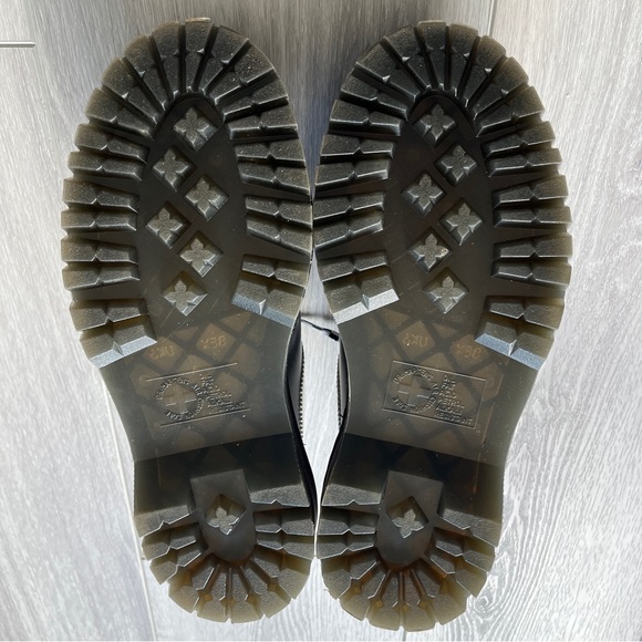 Dr. Martens 1461 Bex Two Tone Leather Shoes, size 39 - Picture 5 of 6